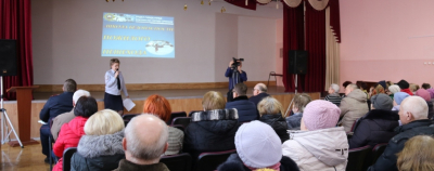 <br />
        В Брянске продолжает работу образовательный проект, направленный  на повышение безопасности пожилых людей на дорогах     
