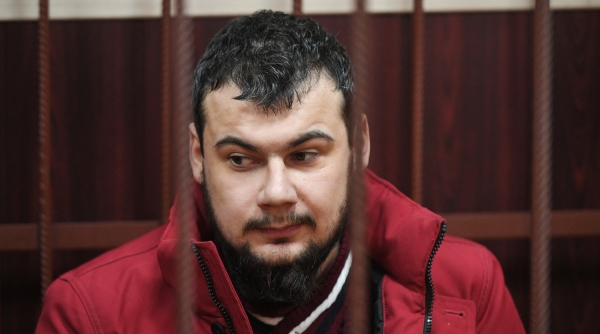 Напавшему на людей в московском храме предъявили обвинение